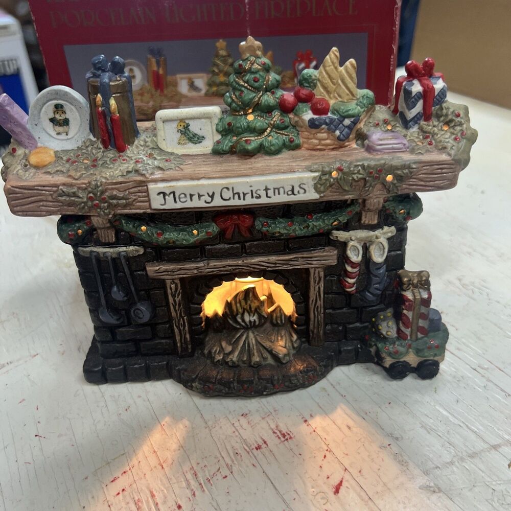 Vintage 1993 Hand Painted Christmas Porcelain Fireplace Home Decor 7x6” In Box